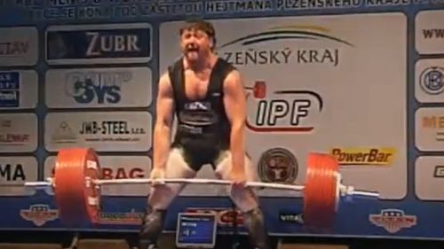 Rusul Maxim Barhatov, fost campion mondial la powerlifting, a murit în războiul din Ucraina / În urmă cu un an, fusese condamnat în Rusia la șase ani de închisoare, pentru luare de mită