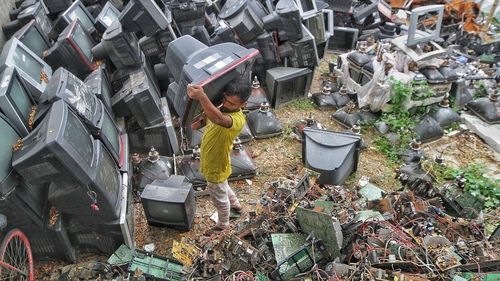 Rabla pentru electrocasnice 2021. Voucherele pentru televizoare, laptopuri și tablete sunt disponibile de astăzi