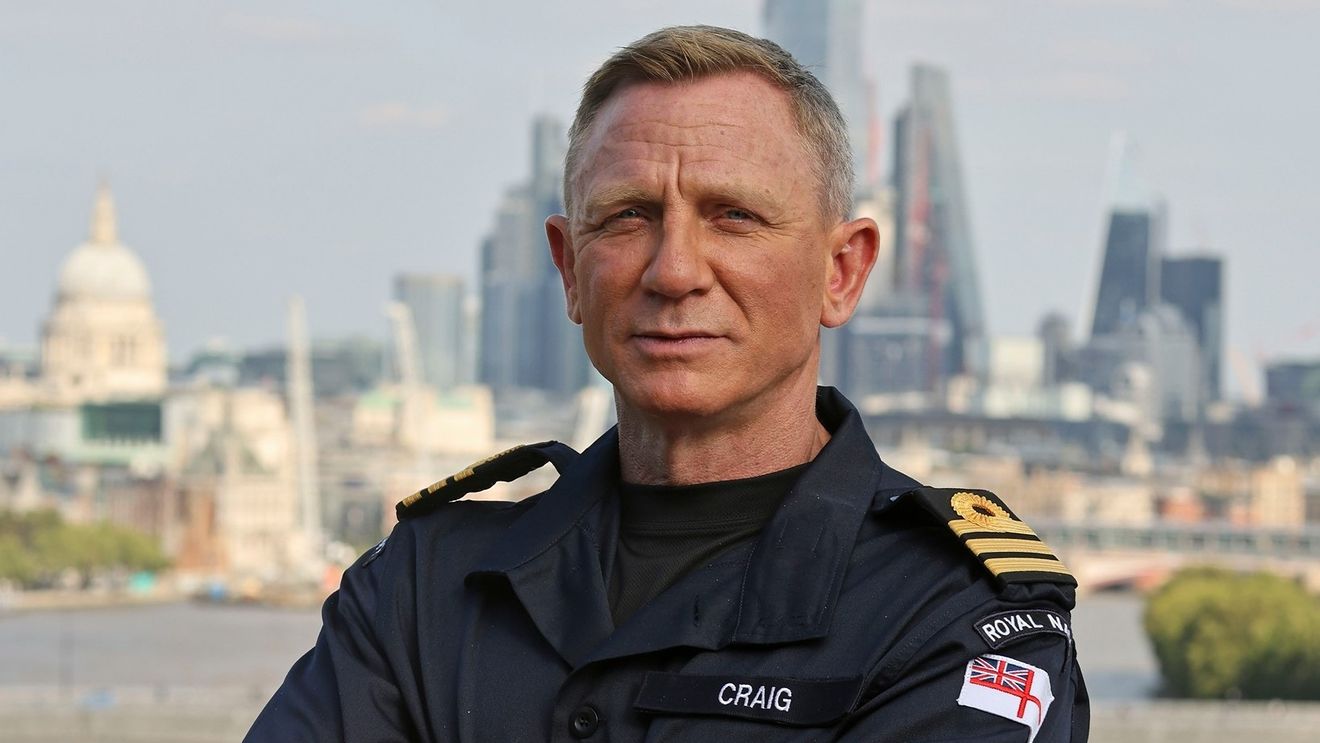 Actorul Daniel Craig a donat 10.000 de lire unei fundații care are ca scop prevenirea suicidului