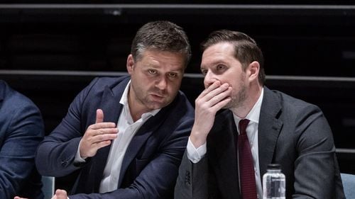 REPER, arbitru în bătălia pentru desemnarea lui Stelian Bujduveanu (PNL) ca primar general interimar după plecarea lui Nicușor Dan la Președinție: Vineri se decide noua majoritate din CGMB / PNL ar trebui să rupă alianța cu PSD și să vină alături de USR