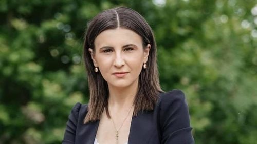ADVERTORIAL Ioana Constantin (PMP): Pensiile speciale sunt furt. Convocați Parlamentul și se pot elimina azi!
