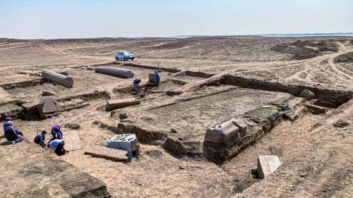 FOTO Egiptul anunță descoperirea rămăşiţelor unui templu greco-roman dedicat lui Zeus în nordul Peninsulei Sinai