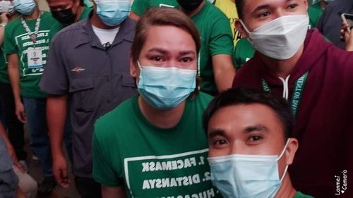 Fiica președintelui Filipinelor candidează pentru funcția de vicepreședinte / Aceasta şi-a retras candidatura pentru primăria oraşului Davao