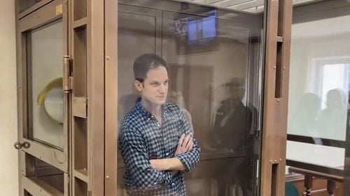 Ziaristul american Evan Gershkovich, condamnat de justiția rusă la 16 ani de închisoare