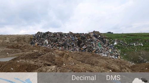 Plângere penală și amendă de 150.000 de lei pentru comuna Comana, Giurgiu, decise de comisarii de mediu / Un depozit ilegal de deşeuri, folosit pentru a nu plăti taxe de depozitare, a afectat 1,5 hectare de teren, în apropierea râului Argeș