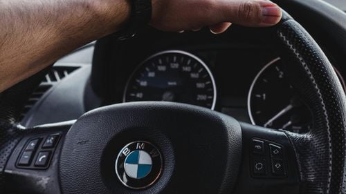 Fostul președinte al CSM a câștigat în instanță, într-un singur termen, dreptul de a conduce după ce i-a fost suspendat permisul / Tribunalul Giurgiu a mai luat decizii controversate