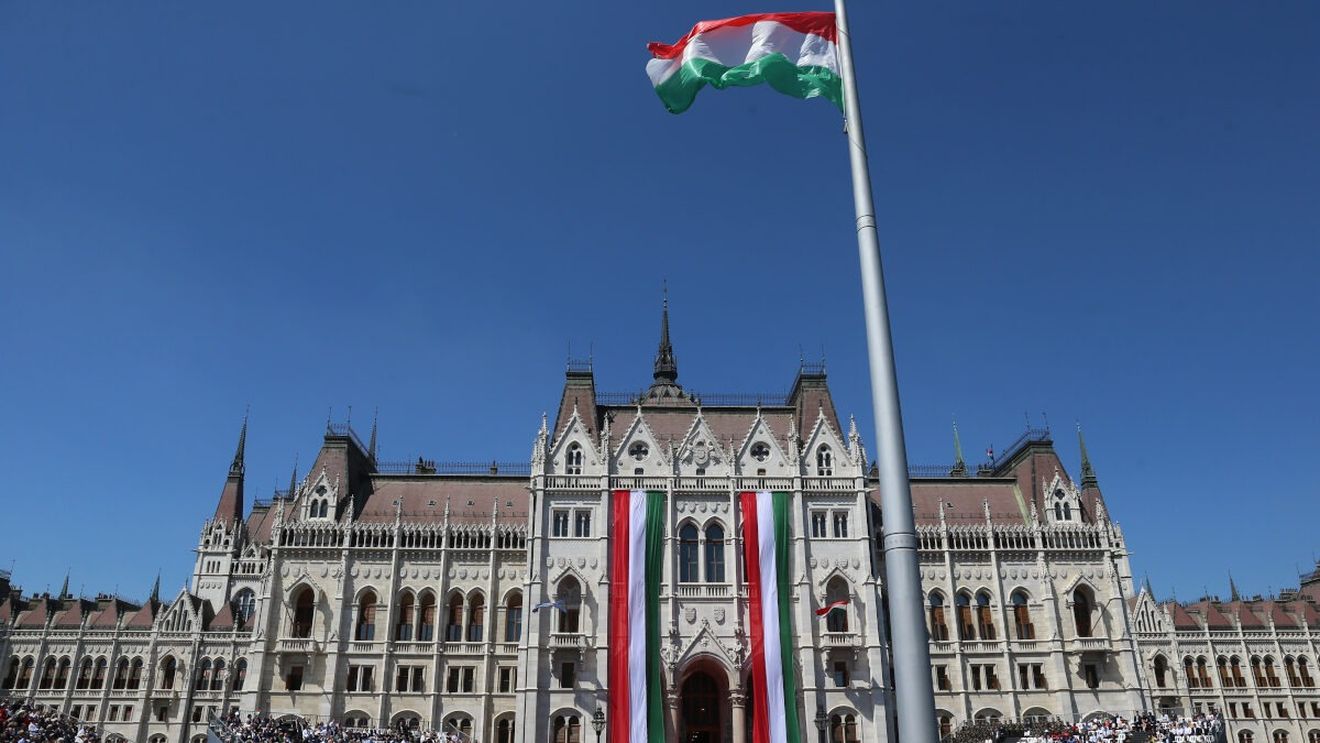Parlamentul ungar înăspreşte legislaţia antidrog şi prelungeşte starea de urgenţă legată de războiul din Ucraina
