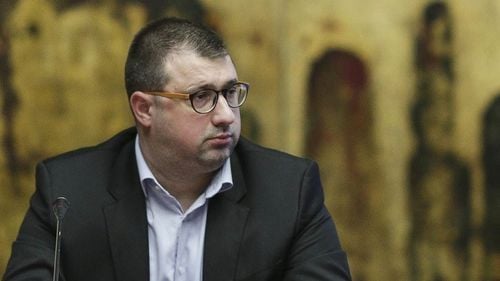 Un nou dosar îl ajunge din urmă pe fostul ofițer SRI Daniel Dragomir, condamnat deja definitiv la închisoare cu executare: Tribunalul București a decis să înceapă judecata în dosarul Black Cube, referitor la spionarea Laurei Codruța Kovesi