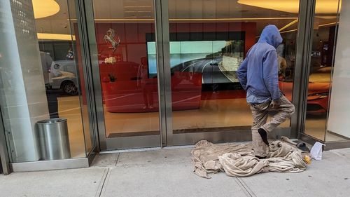 Aproape 1 milion de persoane din Europa sunt fără adăpost în fiecare noapte