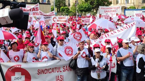 Trei zile de proteste în fața Guvernului, săptămâna viitoare, anunță federația Sanitas / Sindicaliștii cer mărirea cu 15% a salariilor tuturor angajaților din sănătate și asistență socială
