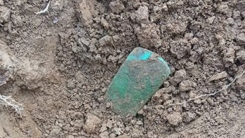 Bucăți din topoare celtice din Epoca Bronzului, vechi de 3.000 de ani, descoperite într-o pădure din Bihor