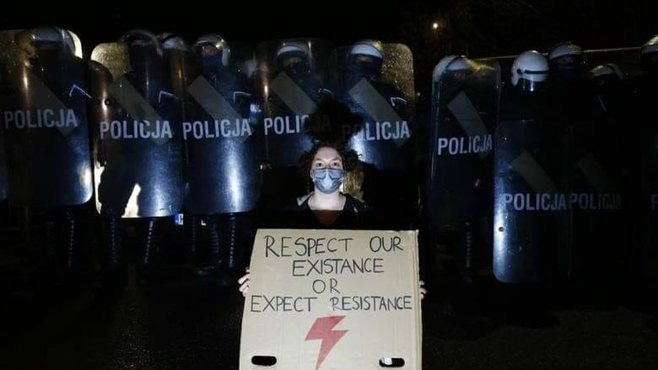Manifestaţii în Polonia la un an după decizia Curţii Constituţionale care a interzis practic avortul