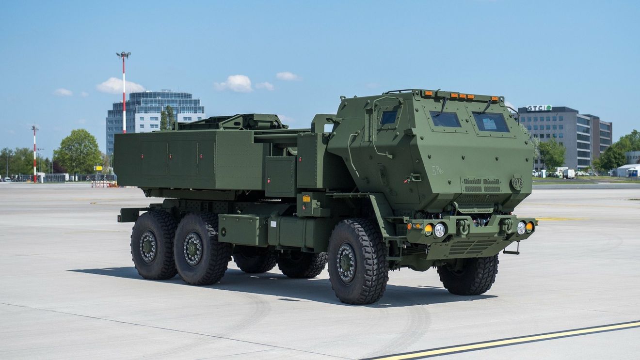 Polonia a primit primul lot de lansatoare de rachete americane HIMARS