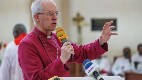 Arhiepiscopul de Canterbury demisionează în urma scandalului abuzurilor comise de un fost avocat britanic asociat cu Biserica Angliei