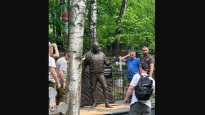 O statuie a lui Prigojin a fost dezvelită la mormântul său din Sankt Petersburg