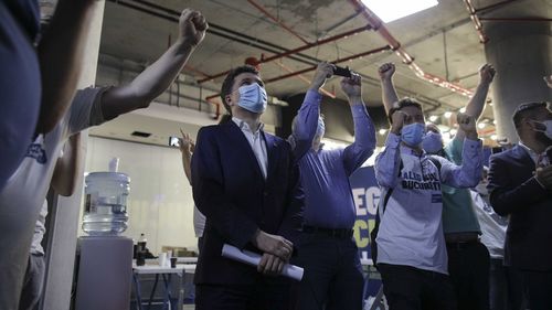 Cum se vede rezultatul algerilor locale din România în presa franceză/ Ouest France: Mică revoluţie la urne în România, cu trei luni înainte de alegerile legislative din decembrie