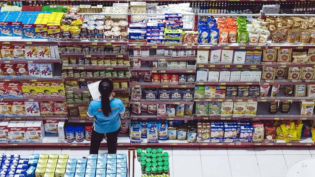 Eurostat: România, pe locul doi în Uniunea Europeană la scăderea volumul comerţului cu amănuntul în aprilie față de martie 2023