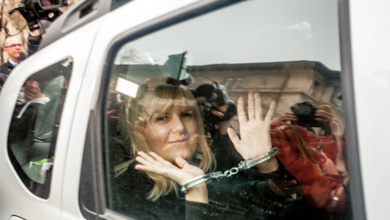 Judecătoria Ploieşti, aşteptată să decidă asupra liberării condiţionate a Elenei Udrea