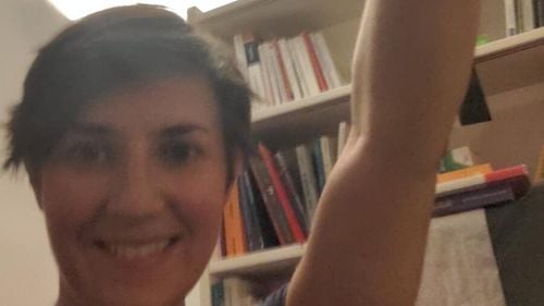 O jurnalistă franceză a fost reținută de poliție pentru divulgare de secrete de stat/ Ariane Lavrilleux a publicat în 2021 un articol în care susținea că Egiptul s-a folosit de serviciile secrete franceze pentru a ţinti şi a ucide civili