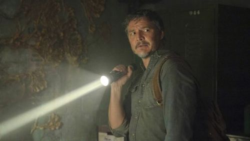 Actorul Pedro Pascal o numeşte pe JK Rowling „o ratată odioasă” în urma deciziei Curţii Supreme privind egalitatea de gen