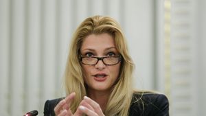 Ministrul Ramona Mănescu spune că viitorul comisar din partea României ar putea fi o femeie; Luminița Odobescu, printre variante