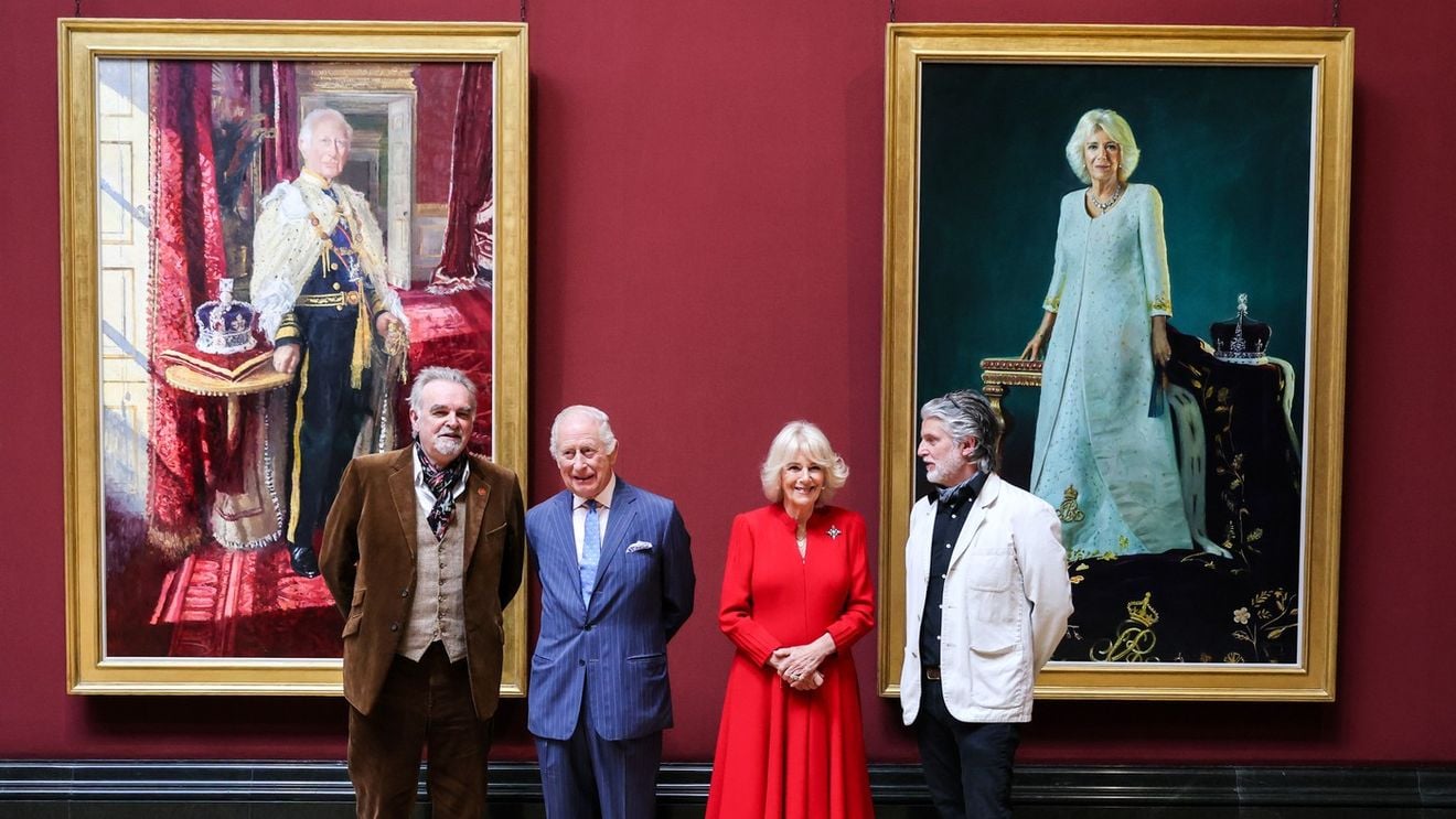 Regele Charles și Regina Camilla dezvăluie portretele oficiale ale încoronării, după ce pictura virală din 2024 a divizat opinia publică
