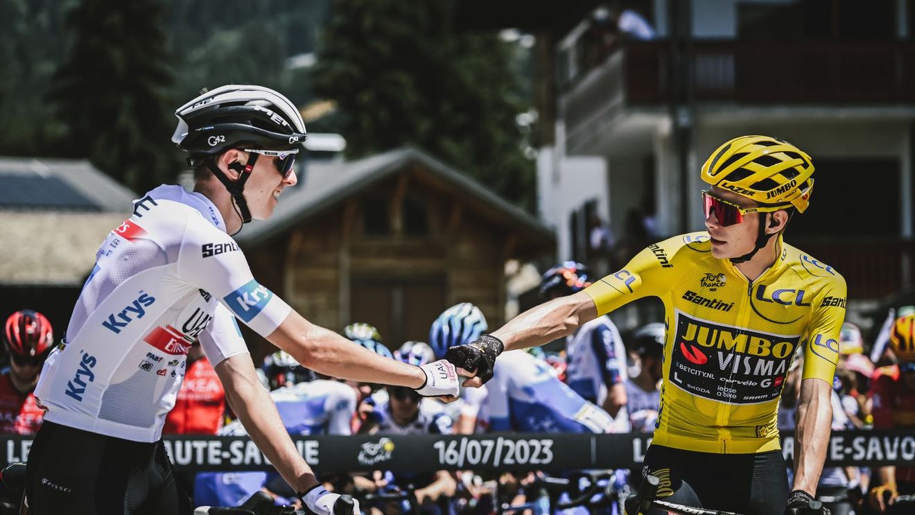 Jonas Vingegaard, câștigător final al Turului Franței, pentru al doilea an consecutiv, în fața marelui său rival Tadej Pogacar
