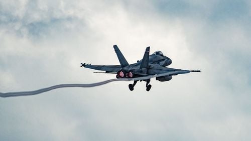 Aurescu a discutat cu ministrul de Externe din Canada despre amenințarea rusă