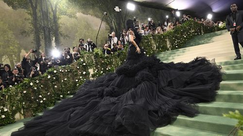 Met Gala 2025: Tot ce trebuie să știi despre cea mai mare noapte din modă