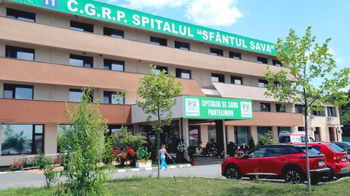 Dacă vrei să găsești un spital bun, interesează-te cum e directorul lui. La Spitalul Sfântul Sava, din Pantelimon, managerul Alina Ion mănâncă și doarme alături de pacienți (P)