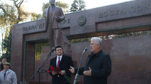 Putin a activat al doilea front electoral contra Moldovei. Cum s-au reunit la comanda Moscovei patru vechi adversari