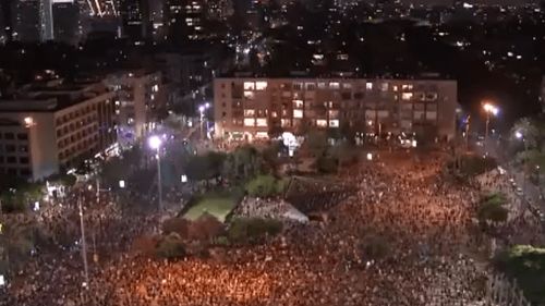 Mii de israelieni au protestat la Tel Aviv față de reacţia guvernului la criza coronavirusului