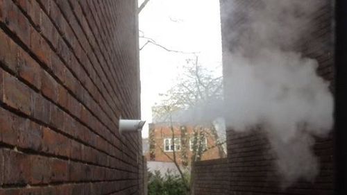 Traficul rutier și încălzirea locuințelor, responsabile de poluarea aerului în UE / România, în grupul țărilor cu poluare masivă cauzată de centralele de apartament