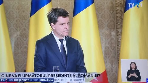 Dezbatere prezidențială la TVR, doar cu Nicușor Dan: ”Am dubii că domnul Simion înțelege ce înseamnă cuvântul nazist / Legile securității naționale în mod evident au nevoie de o adaptare / Simion a refuzat a cincea dezbatere