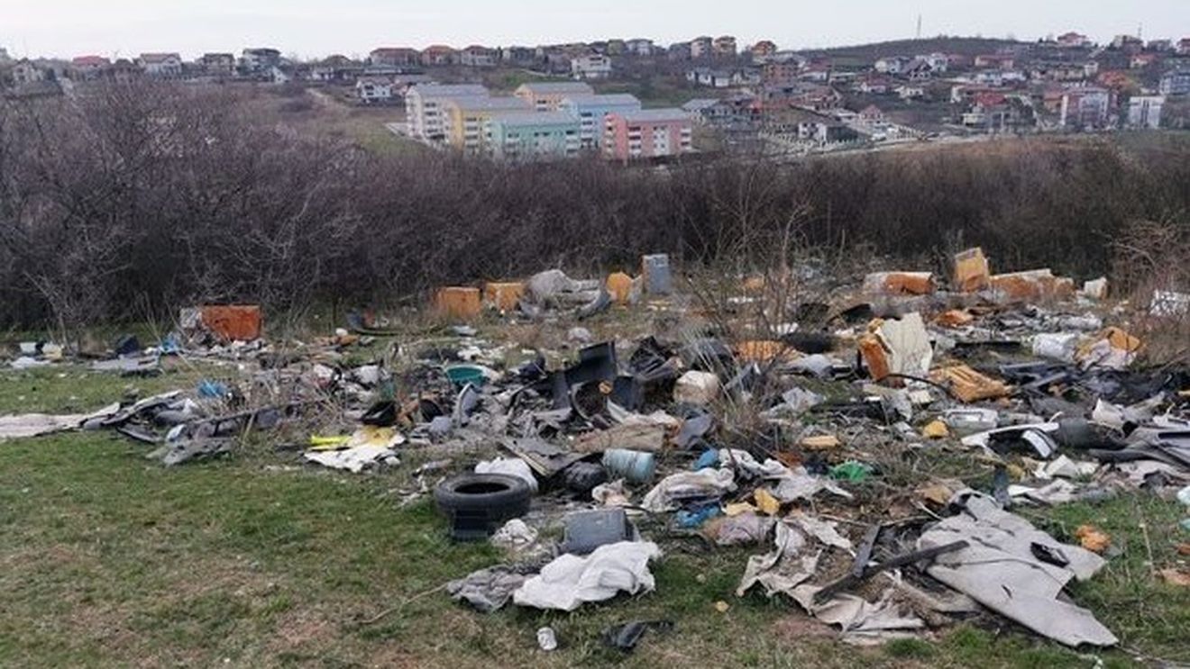 VIDEO Imagini apocaliptice în jurul Iașului: capitala Moldovei, sufocată de gunoaie