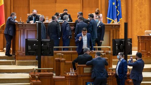 George Simion, după ce l-a agresat pe Virgil Popescu: Îmi cerea să-l bat, m-a provocat / Restul miniștrilor vor păți la fel, dar din partea românilor / Eu sunt mai familiar cu oamenii