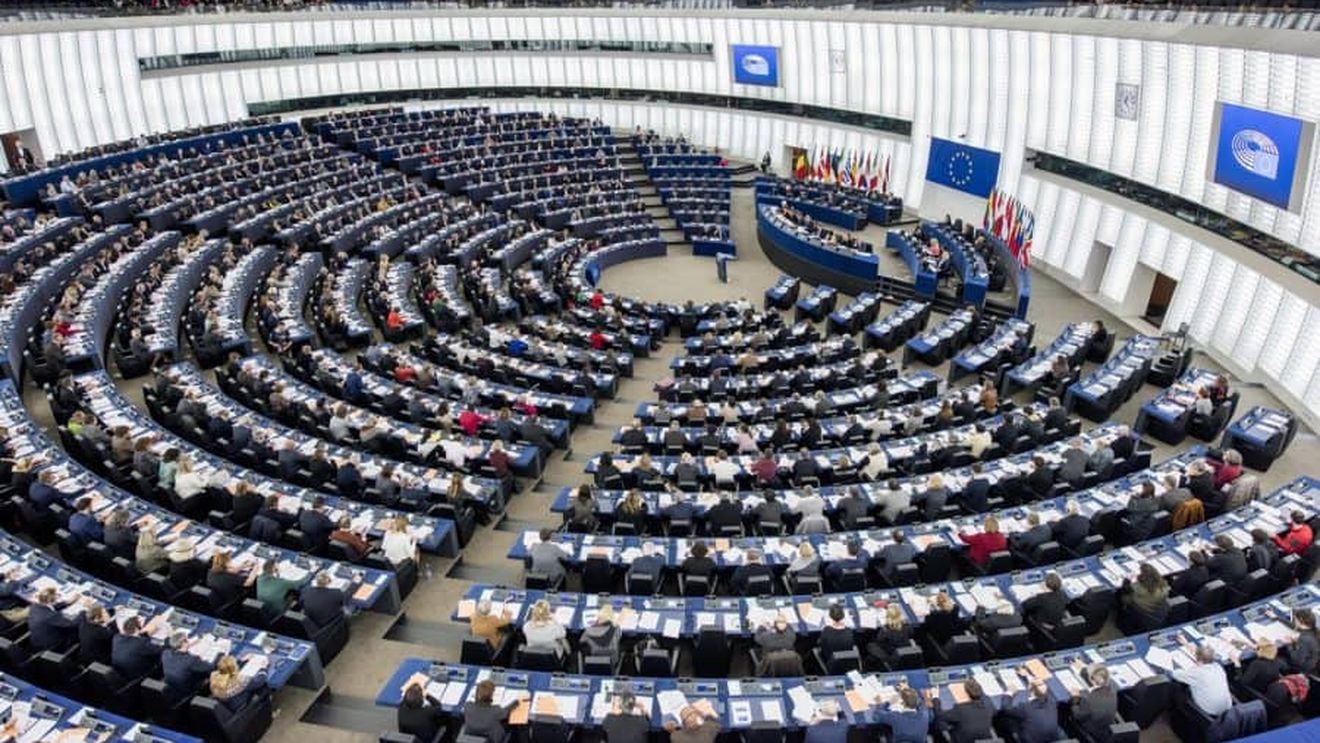 ANALIZĂ Uniunea Europeană se pregătește de impas după ce partidele tradiționale au pierdut teren