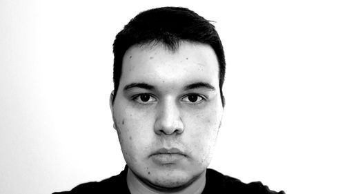 OPINIE Tăcerea care costă - și nu ne permitem luxul ăsta