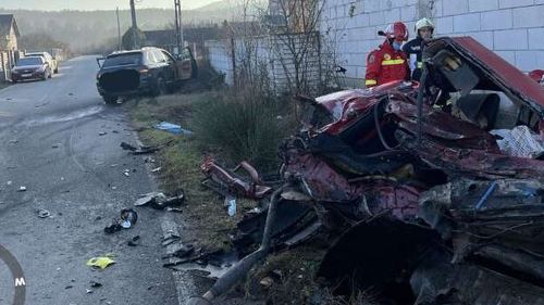 Două persoane au murit în urma unui accident rutier produs în Caransebeş de un tânăr șofer de 19 ani