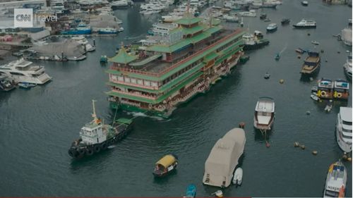 Un restaurant plutitor emblematic din Hong Kong s-a scufundat în mare / Jumbo Kingdom a fost protagonistul multor filme și a găzduit personalități, inclusiv Regina Elisabeta a II-a, Jimmy Carter și Tom Cruise
