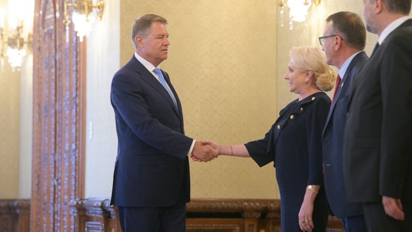 VIDEO A doua zi de consultări la Cotroceni / Dăncilă: Trebuie să punem cât mai rapid în practică referendumul pe justiție / Tăriceanu nu vrea ca și altcineva să poată ataca la CCR ordonanţele de urgență / Tomac: Să fie respectat referendumul privind 300 de parlamentari