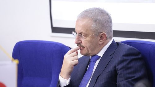 SURSE: PSD discută despre o eventuală schimbare din funcție a ministrului apărării, Vasile Dîncu / Decizia nu este luată