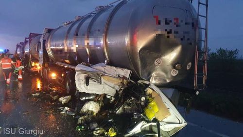 Circulația pe DN5, între București și Giurgiu, blocată din cauza unui accident între un TIR, o autoutilitară și un autoturism din Bulgaria