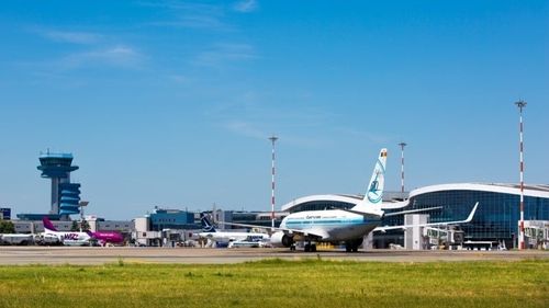 Compania Naţională Aeroporturi Bucureşti lansează licitaţia pentru proiectarea noului terminal al Aeroportului “Henri Coandă” şi a infrastructurii aeroportuare aferente / Valoarea estimată a serviciilor se ridică la aproximativ 40 milioane euro