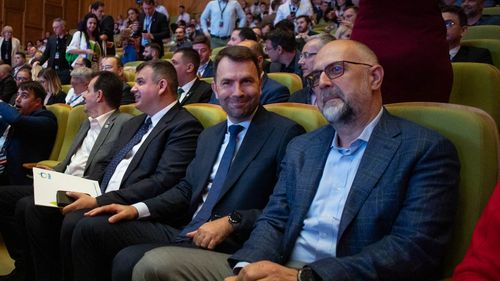 Congresul USR a început / Președintele UDMR, avertisment pentru foștii colegi de coaliție: Veți fi responsabili pentru aducerea extremiștilor la putere