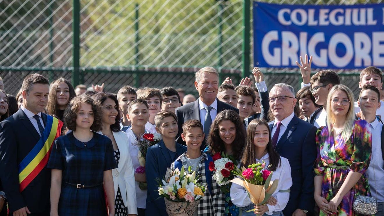 Iohannis, despre România educată: Am văzut în ultimele luni o firească dezbatere, mă aștept să continue în Parlament