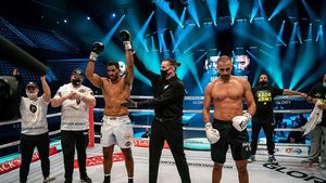 Benjamin, Regele Ringului. Povestea clujeanului Benjamin Adegbuyi, campionul K1 care l-a învins pe Badr Hari. De la copilăria trăită fără părinți, în grija bunicii, la un post de paznic de local și prima luptă care i-a schimbat cariera