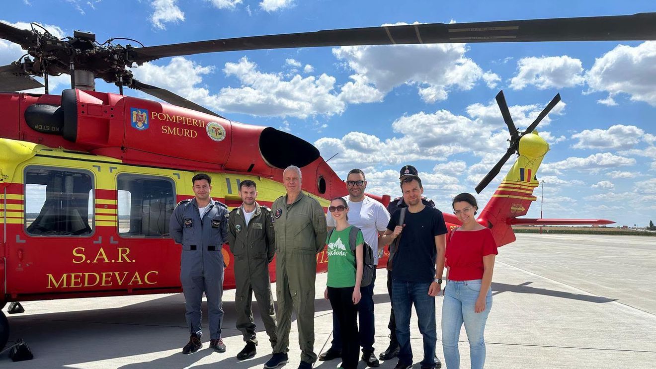 Un elicopter Black Hawk, folosit pentru salvarea unei vieți într-o misiune de transplant de organe