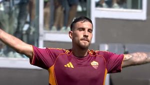 VIDEO AS Roma a câștigat derbiul din deplasare cu Lazio
