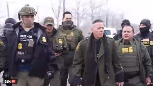 Trump se răzgândește din nou: Cum ar urma să se retragă agenții federali din Minneapolis, după ce președintele SUA a mai dat înapoi pe tema Groenlandei și a soldaților NATO care au luptat în Afganistan